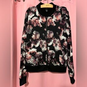 Elegant Floral Bomber Jacket in Black and Pink
